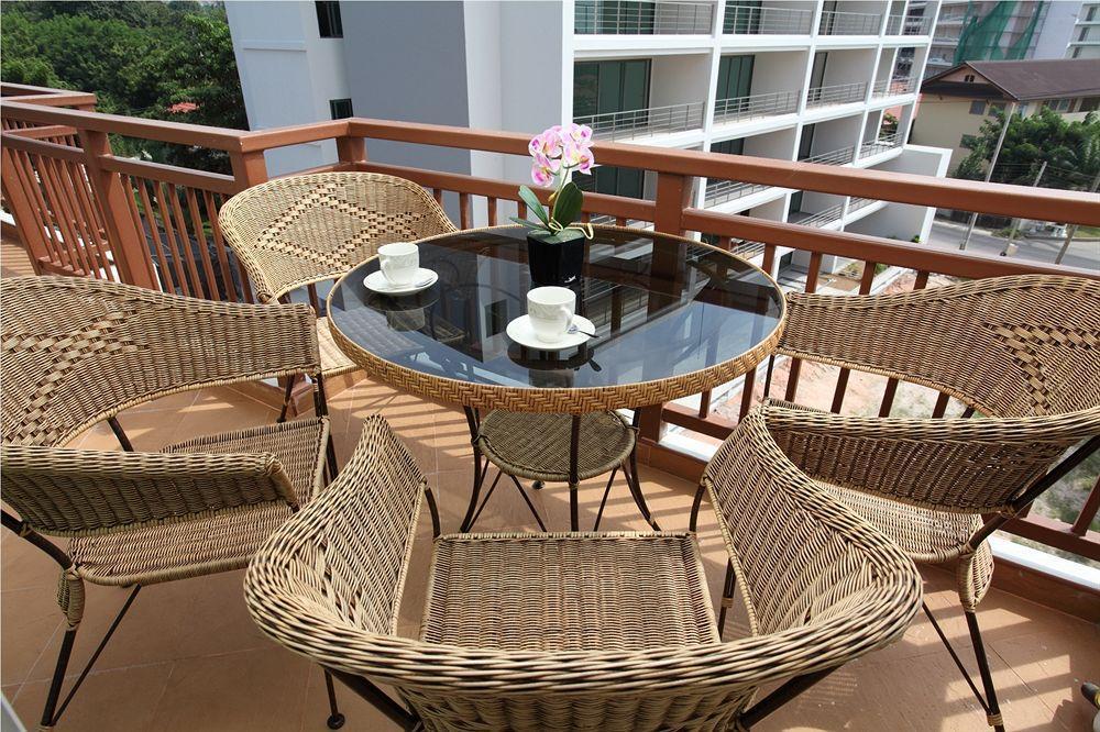 Emerald Palace Aparthotel Pattaya Buitenkant foto